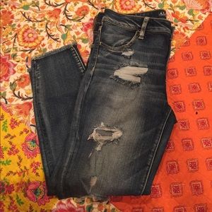 American Eagle Distressed Crop Jeans